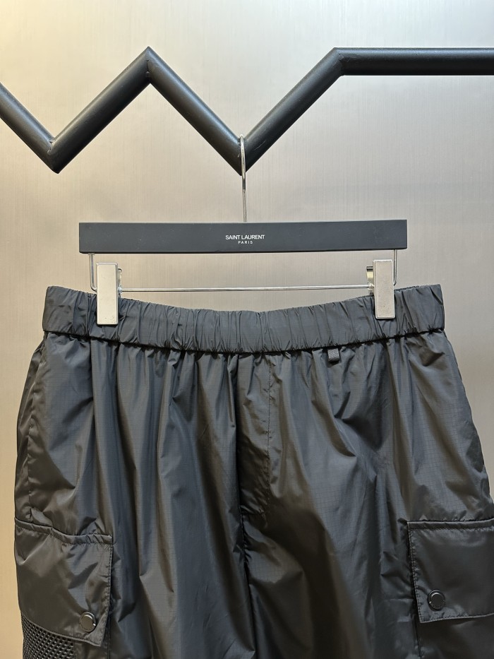 Moncler Shorts FZKZ1947