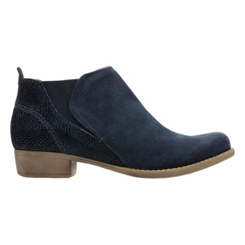 clarks colindale oak boots