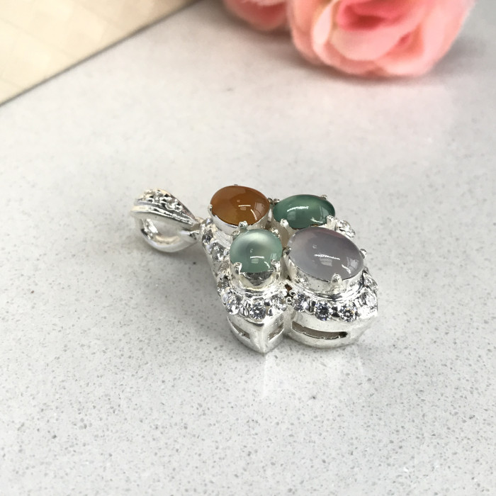 Myanmar emerald ring face (4 piece)