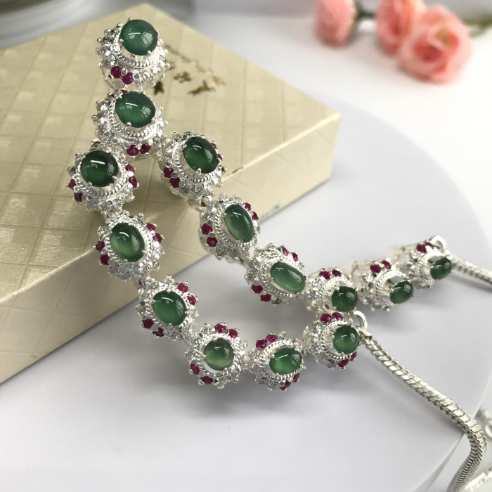 Myanmar emerald ring face (14 piece)