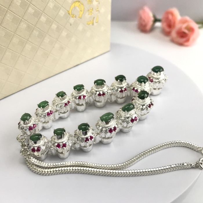 Myanmar emerald ring face (14 piece)