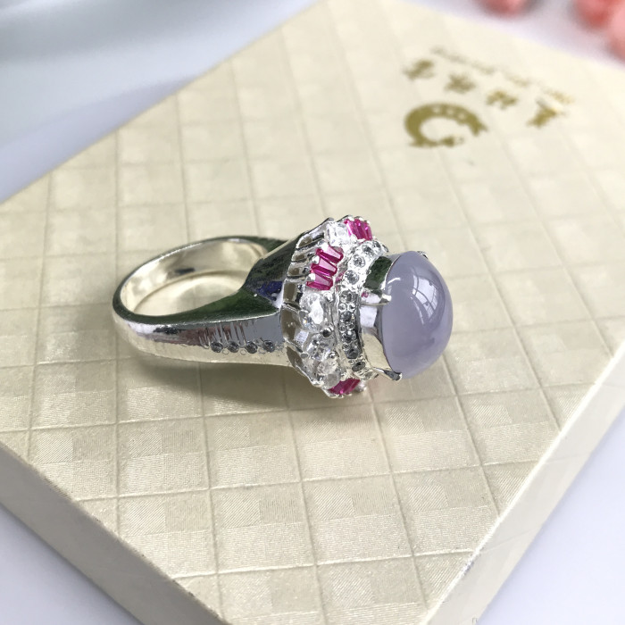 Myanmar emerald ring face (1 piece)