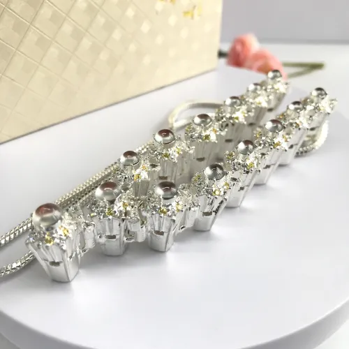 Myanmar emerald ring face (14 piece)