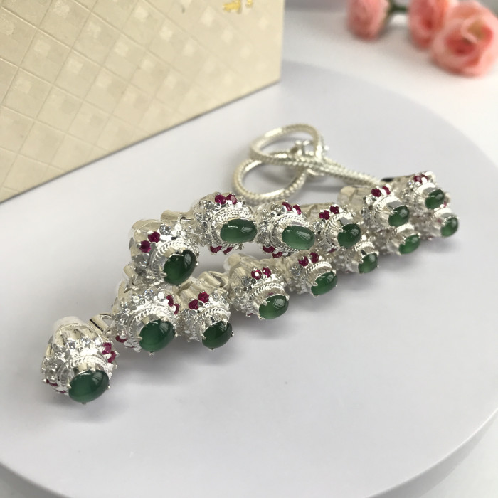 Myanmar emerald ring face (14 piece)