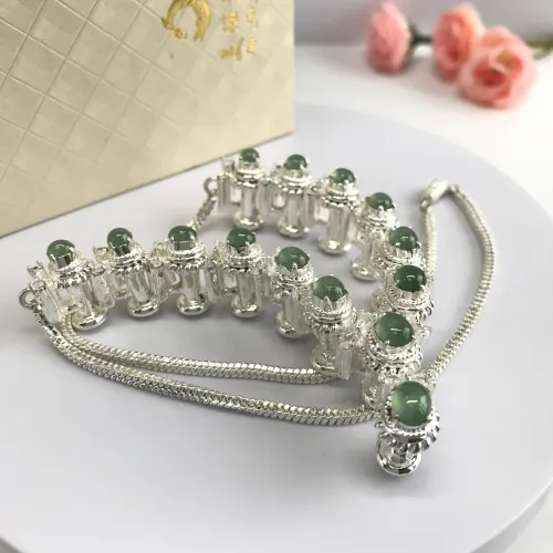Myanmar emerald ring face (14 piece)