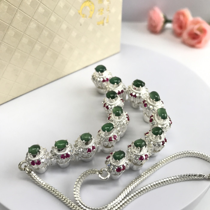 Myanmar emerald ring face (14 piece)