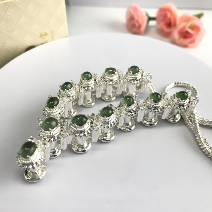 Myanmar emerald ring face (12 piece)