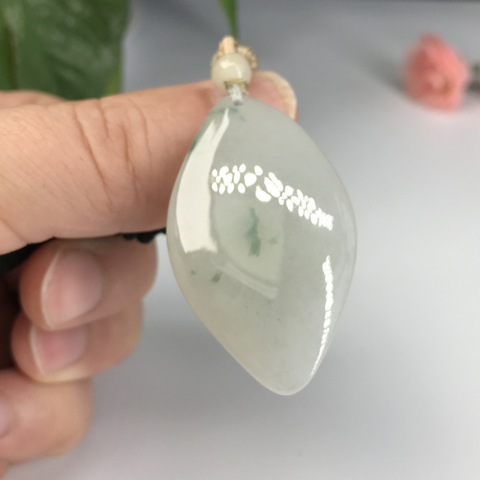 Jade deer tag