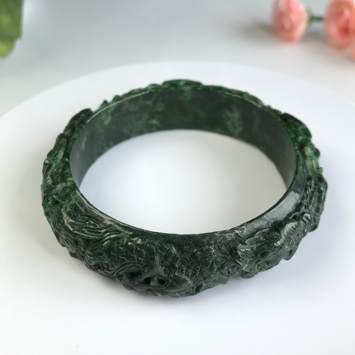 Jade Bracelet (free pendant)