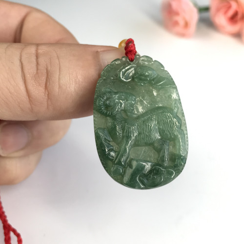 Jade pendant (sheep)