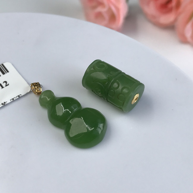 Xiuyan Jade Pendant (2 pieces)