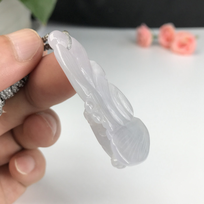 Jade pendant (Nine Tailed Fox)