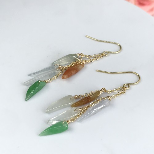 Emerald earhook