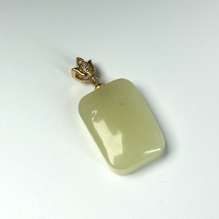 hetian jade pendant