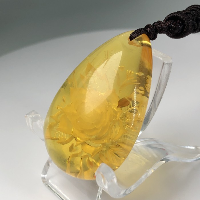 Amber Pendant