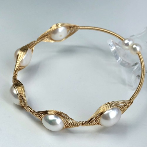 Pearl Bracelet