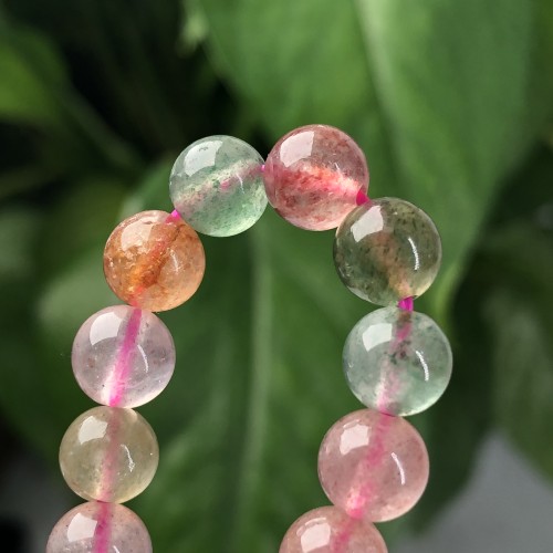 Crystal hand string