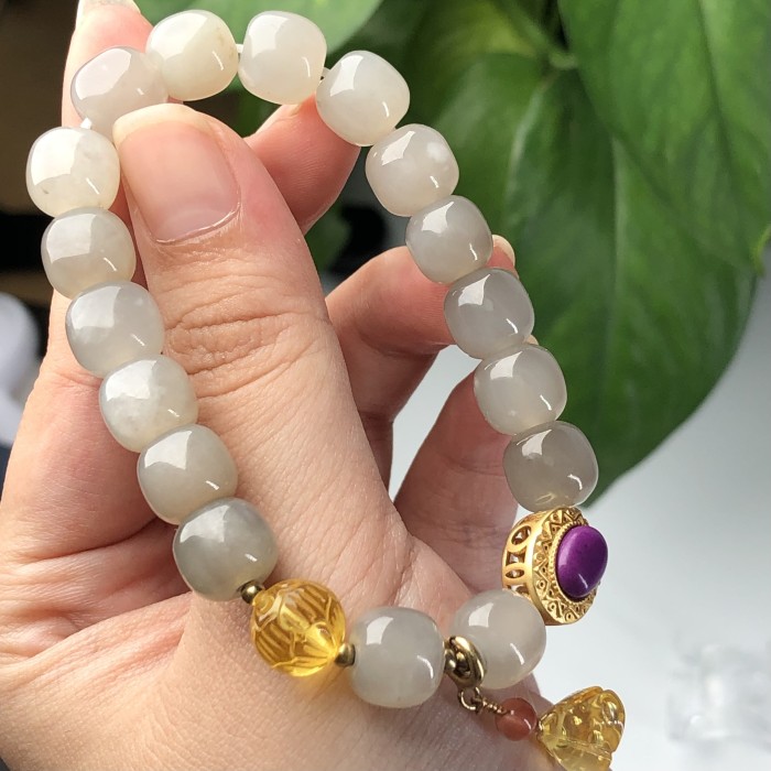 Hotan jade hand string