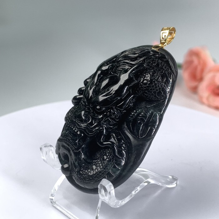 Black jade dragon