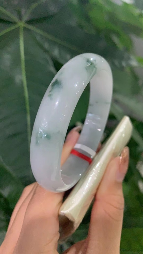 Emerald Bracelet