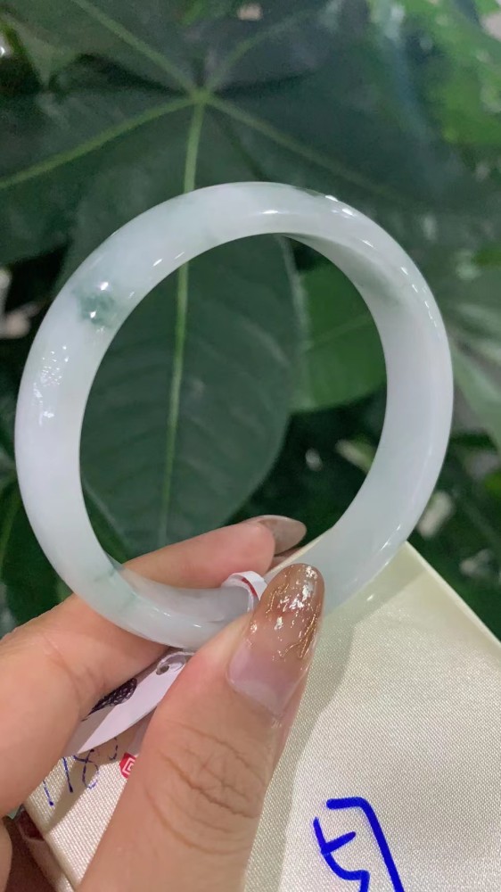 Emerald Bracelet