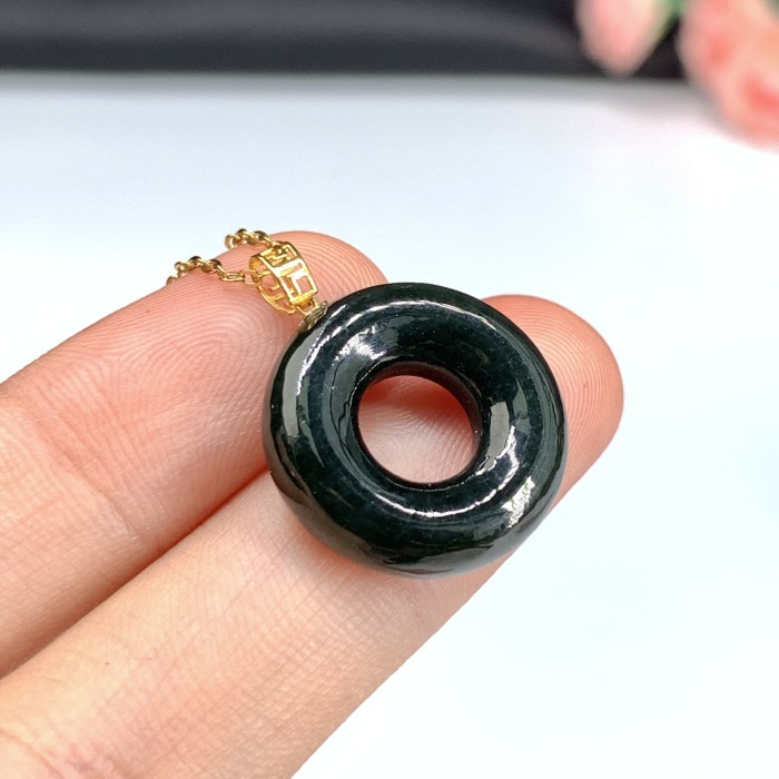 Hetian jade pendant