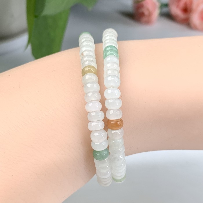 Emerald bead chain