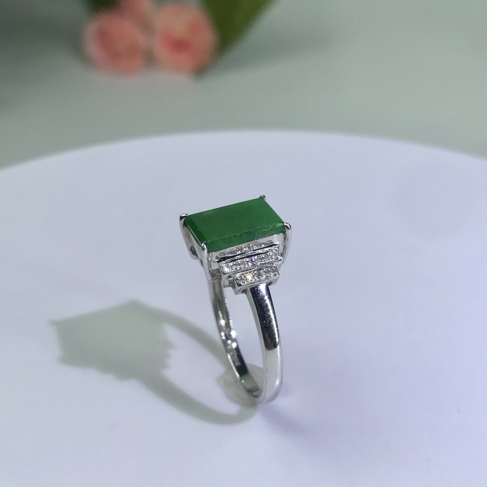 Jade ring