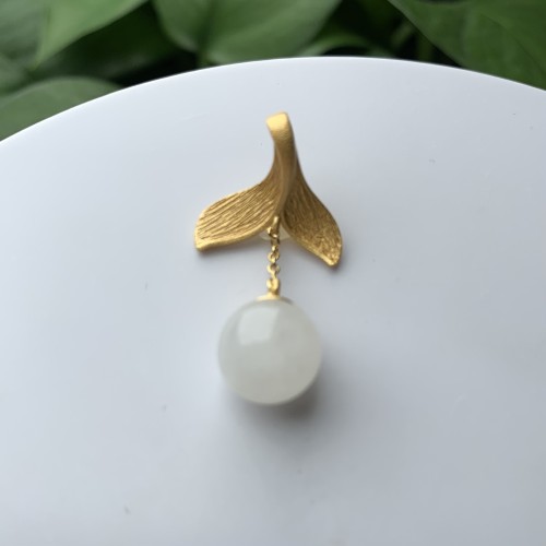 Hetian jade pendant