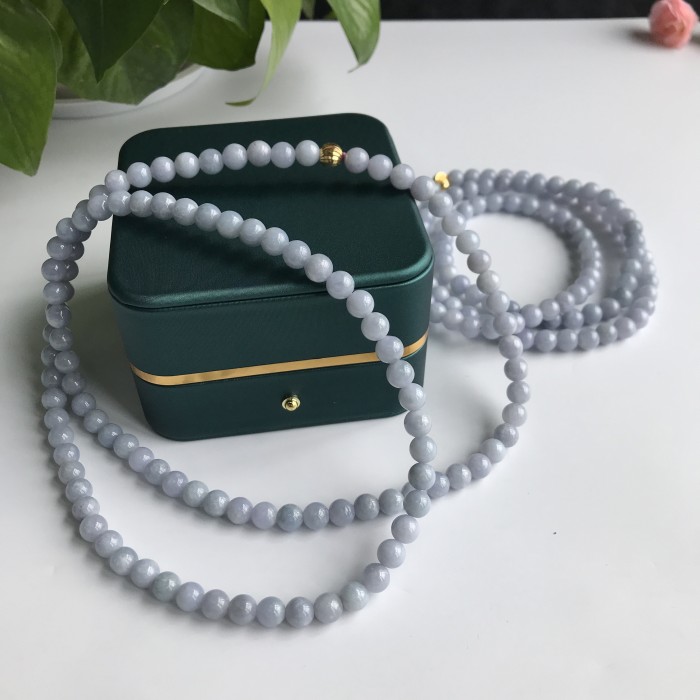 Jade bead string