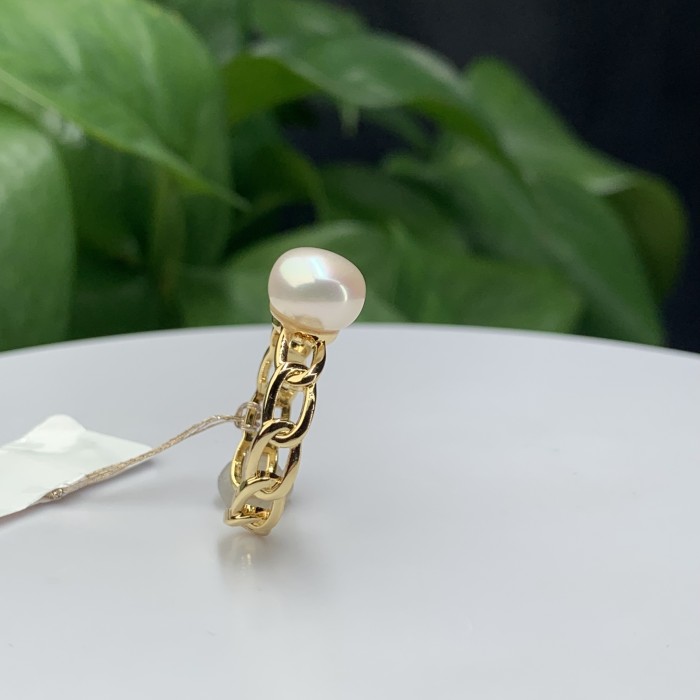 Pearl Ring
