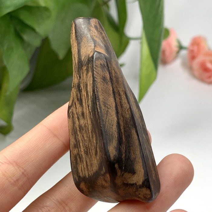 Log Pendant