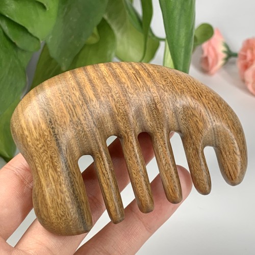 Wooden comb