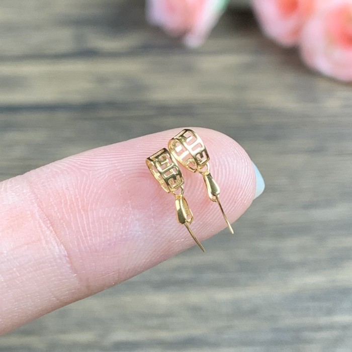 18K Gold Buckle