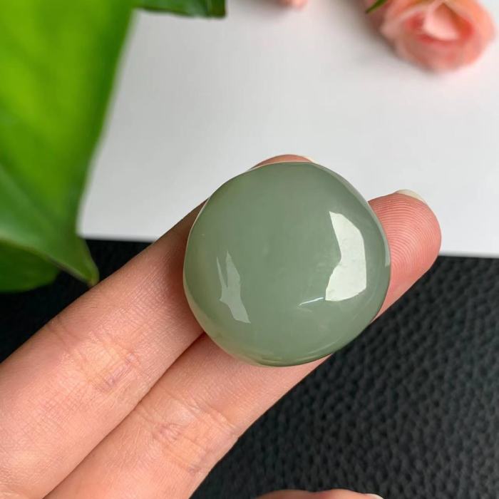 Hetian jade pendant