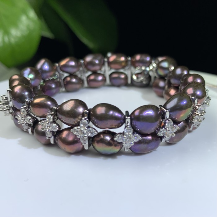 Pearl Bracelet