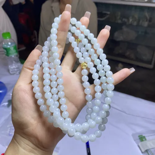 Jade bead chain