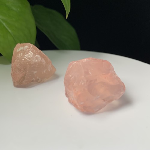 Powder crystal raw stone