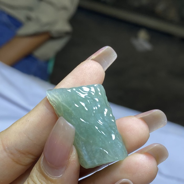 Jadeite follows the shape