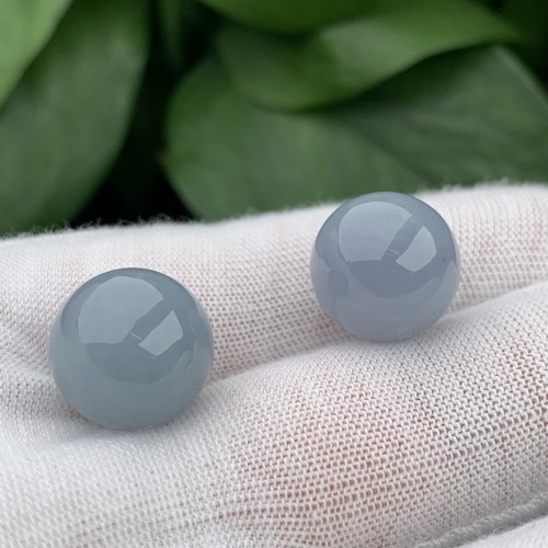 Jade beads