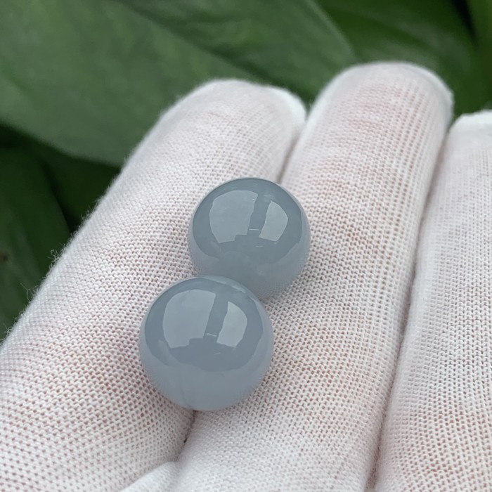 Jade beads
