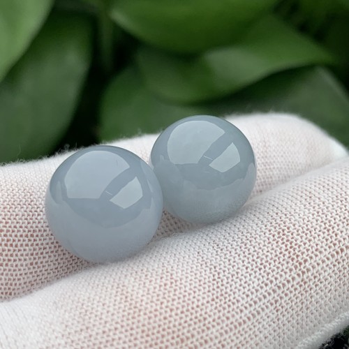 Jade beads