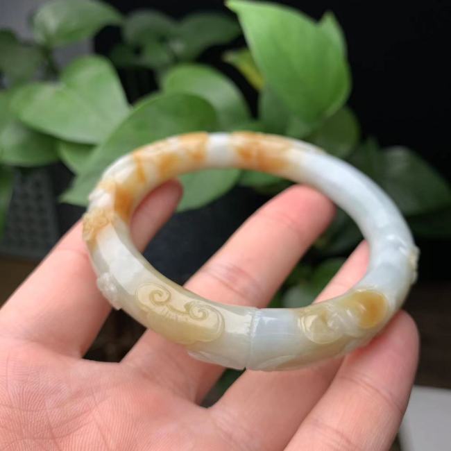 Emerald Bracelet