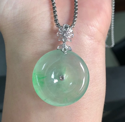  Jade 
