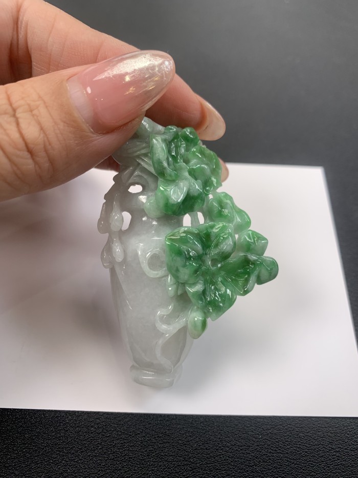 Jade pendant