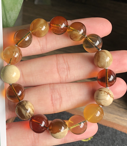 Amber bracelet