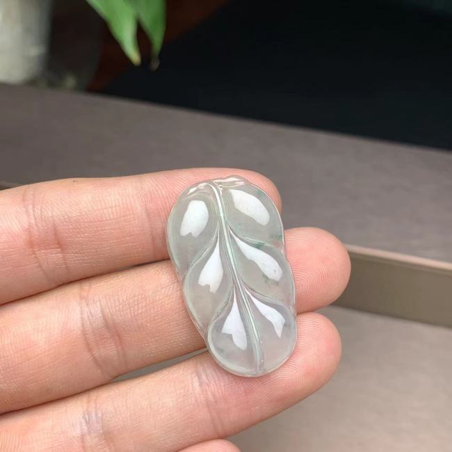  Jade 