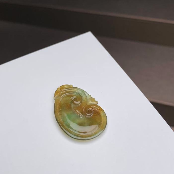  Jade 