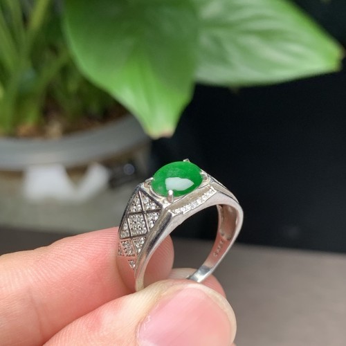  Jade 