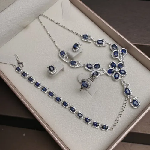 Sapphire 4-piece set